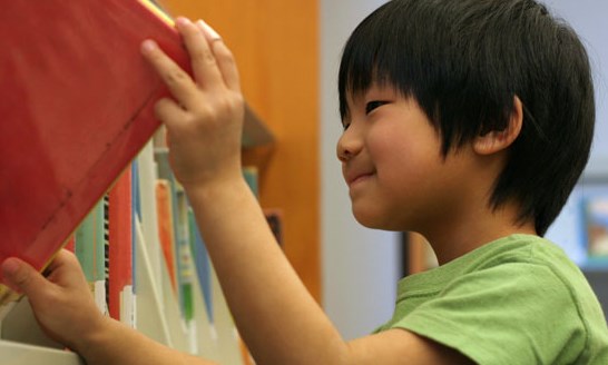 Học bí quyết đọc sách cho trẻ dưới 3 tuổi của mẹ Nhím